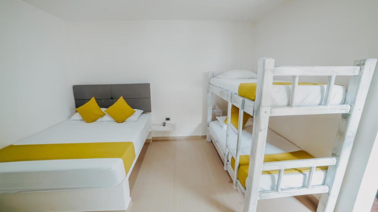 Green Covenas By Bernalo Hotels Екстериор снимка